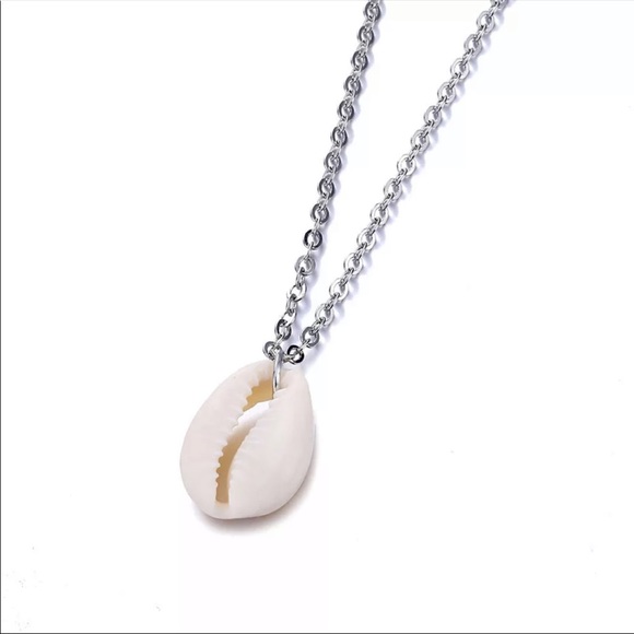 2/$10 NEW! RESTOCKED! Bohemian Shell Pendant Necklace Ocean Sea Boho Cute - Picture 3 of 4